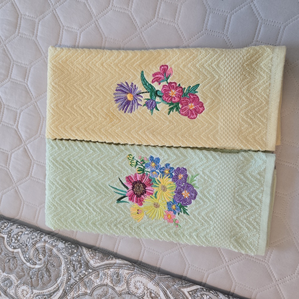 2 EMBROIDERED HAND TOWELS